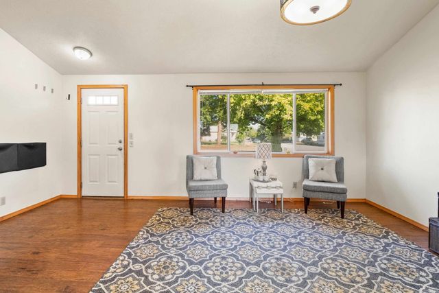 1528 E Cataldo Ave, Spokane, WA 99202