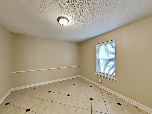 16395 Havenpark Drive, Houston, TX 77059