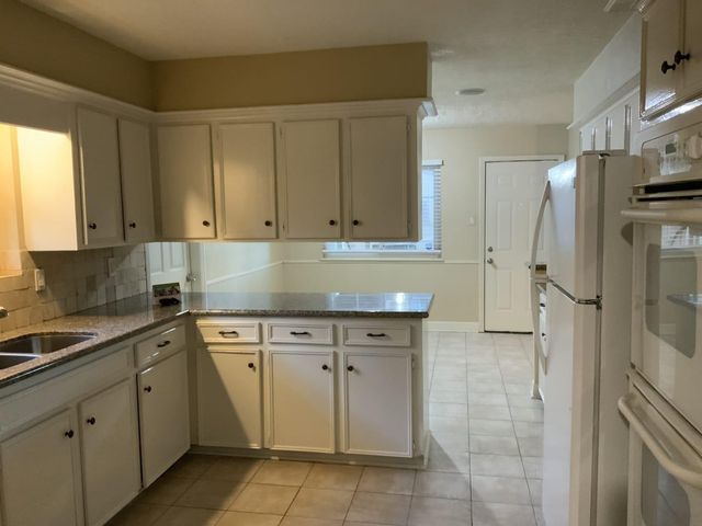 16395 Havenpark Drive, Houston, TX 77059