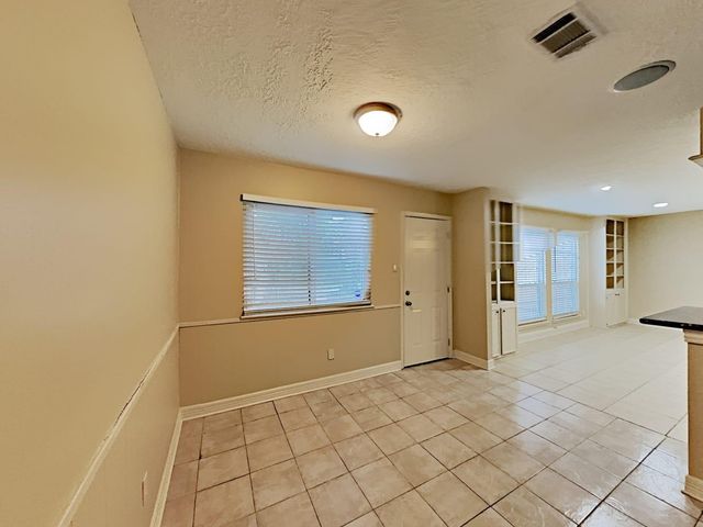 16395 Havenpark Drive, Houston, TX 77059