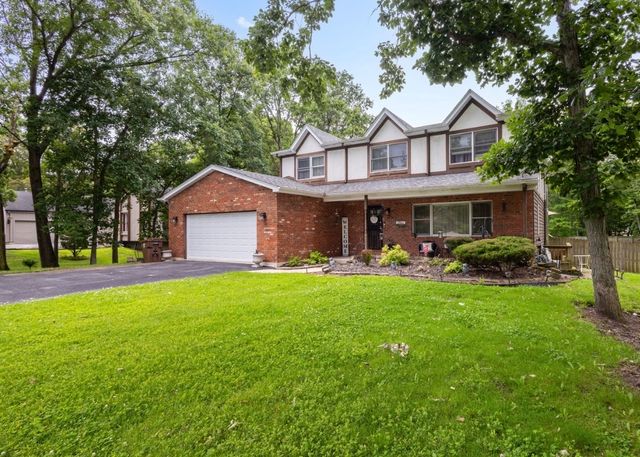 24216 S Plum Valley Drive, Crete, IL 60417