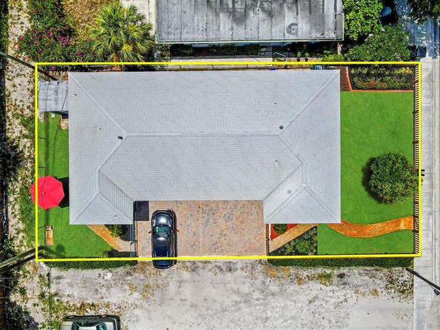 1430 N J Street 1, Lake Worth Beach, FL 33460