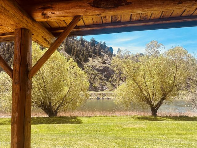 68 River Drive, Cascade, MT 59421