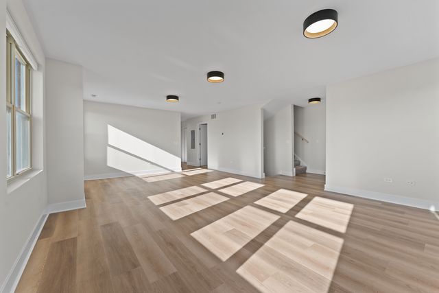 224 S Western Avenue A, Chicago, IL 60612