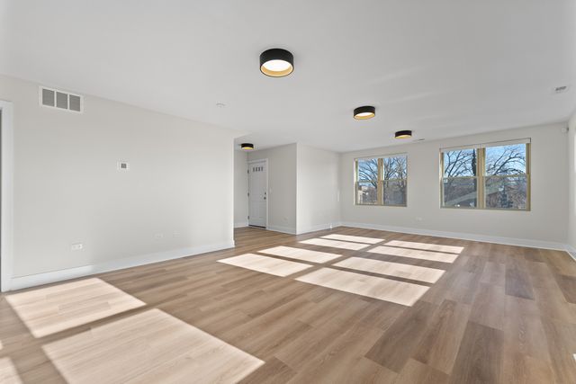 224 S Western Avenue A, Chicago, IL 60612