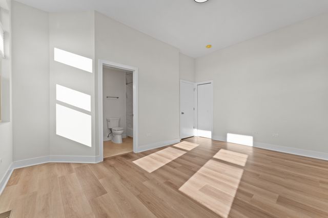 224 S Western Avenue A, Chicago, IL 60612