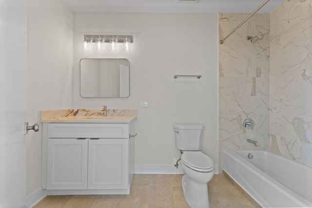 224 S Western Avenue A, Chicago, IL 60612