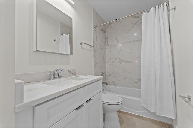 224 S Western Avenue A, Chicago, IL 60612