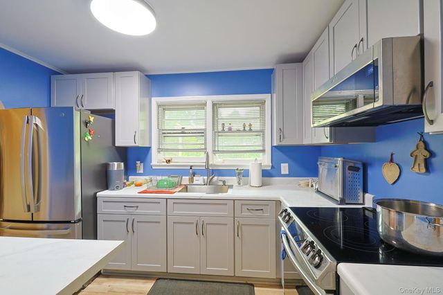 408 Field Road, Red Hook, NY 12571