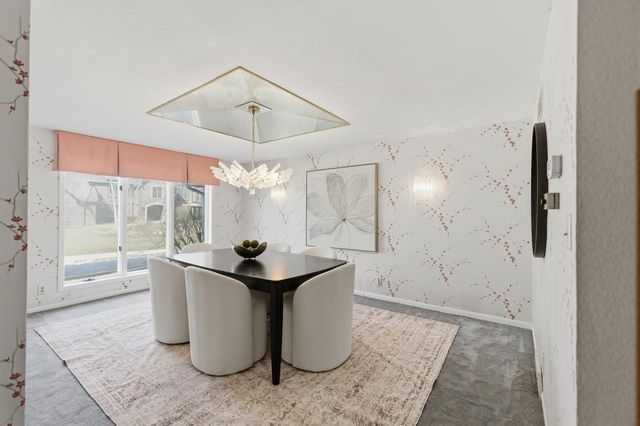 301 Ravine Baye ROAD, Milwaukee, WI 53217