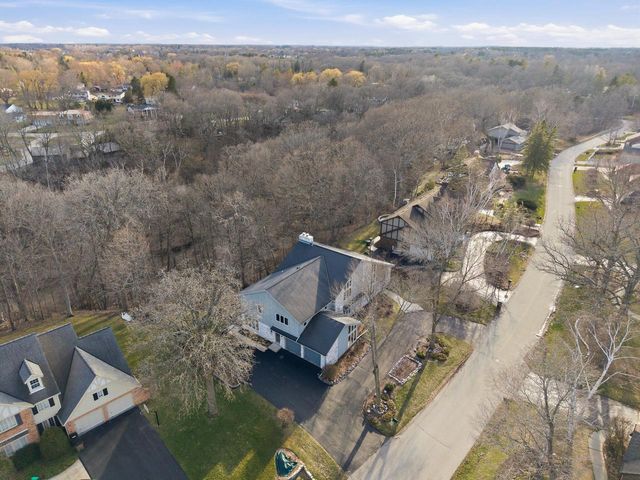 301 Ravine Baye ROAD, Milwaukee, WI 53217