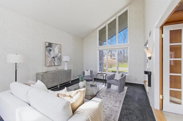 301 Ravine Baye ROAD, Milwaukee, WI 53217