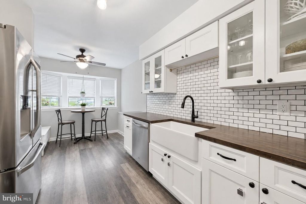 15 NORFOLK CT, BORDENTOWN, NJ 08505 — photo 4