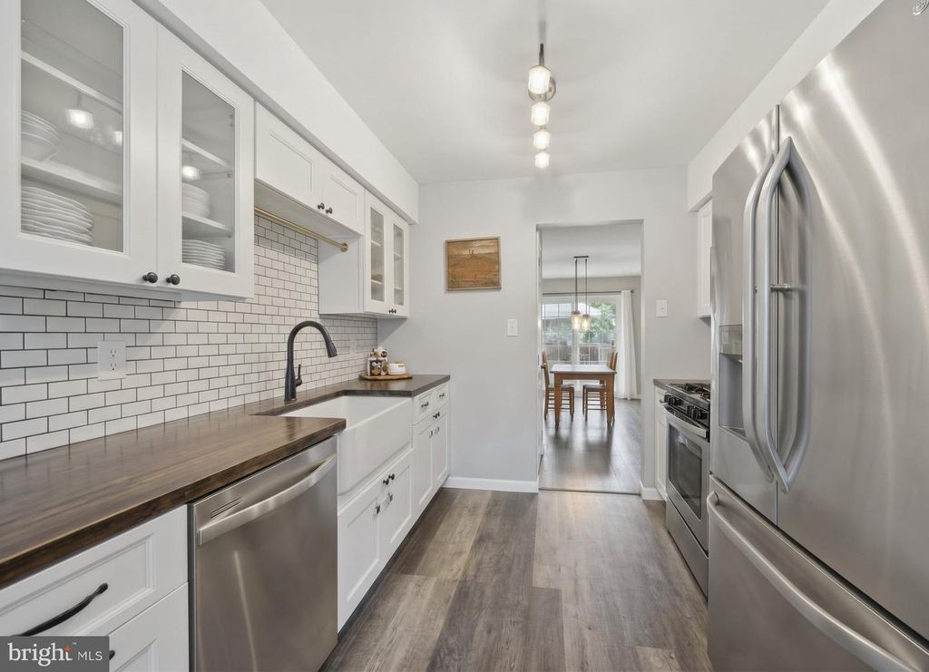15 NORFOLK CT, BORDENTOWN, NJ 08505 — photo 5