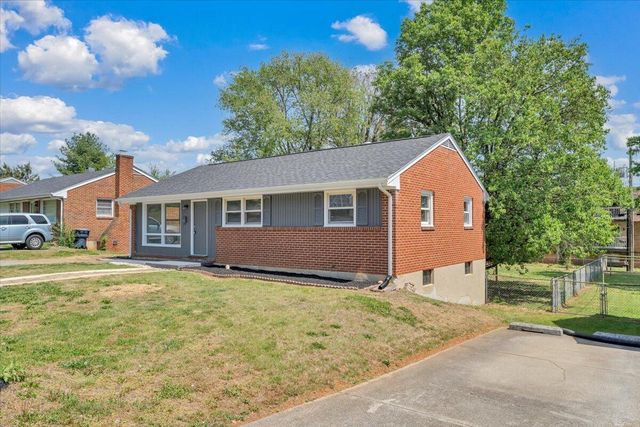 4417 Holmes ST, Roanoke, VA 24012