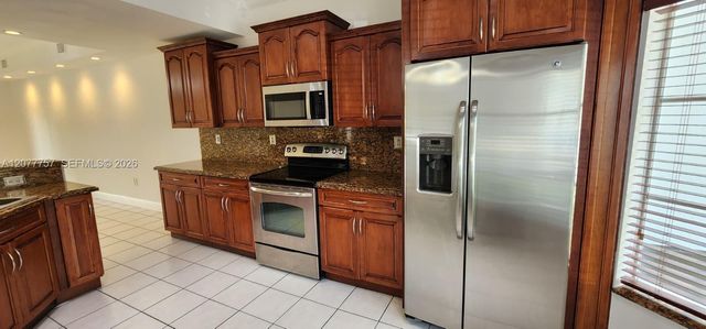 8960 W Flagler Street 3, Miami, FL 33174
