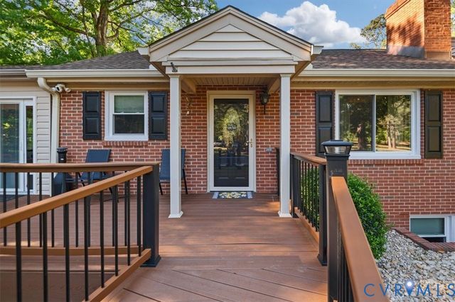 18522 Goode Ln, Dinwiddie, VA 23841