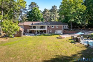 18522 Goode Ln, Dinwiddie, VA 23841