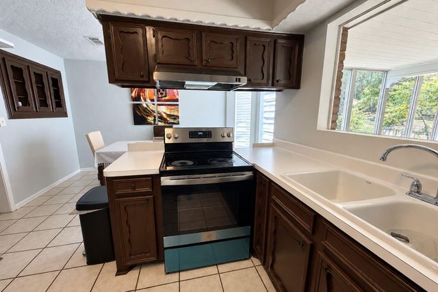 111 Rigby Owen Road, Conroe, TX 77304
