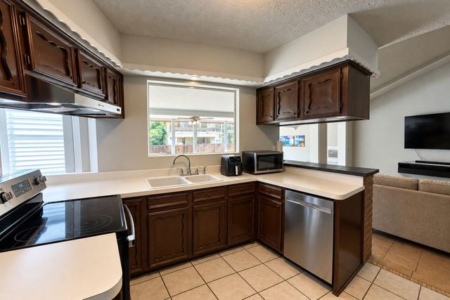 111 Rigby Owen Road, Conroe, TX 77304