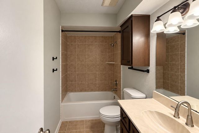 111 Rigby Owen Road, Conroe, TX 77304