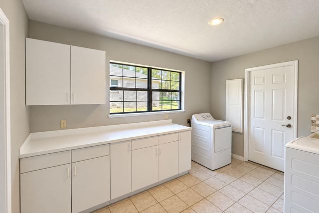 111 Rigby Owen Road, Conroe, TX 77304
