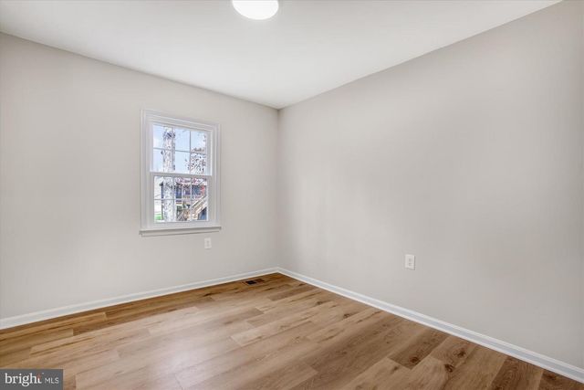 12060 WILLOWOOD DR, Woodbridge, VA 22192