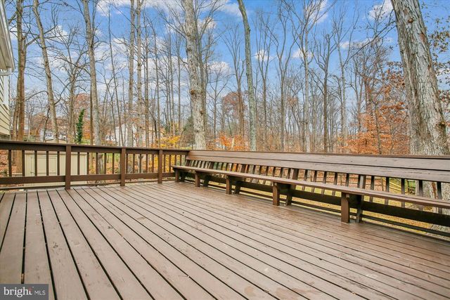 12060 WILLOWOOD DR, Woodbridge, VA 22192