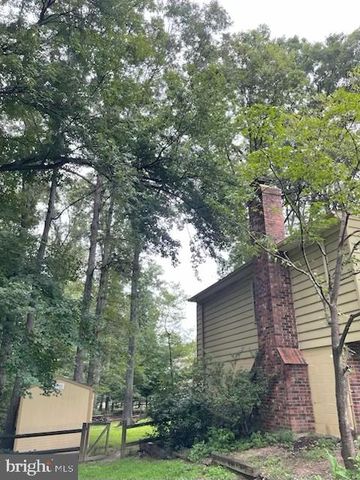 12060 WILLOWOOD DR, Woodbridge, VA 22192