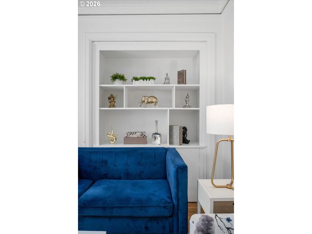 709 Sw 16TH Ave 505, Portland, OR 97205