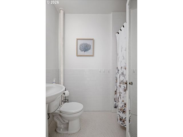 709 Sw 16TH Ave 505, Portland, OR 97205