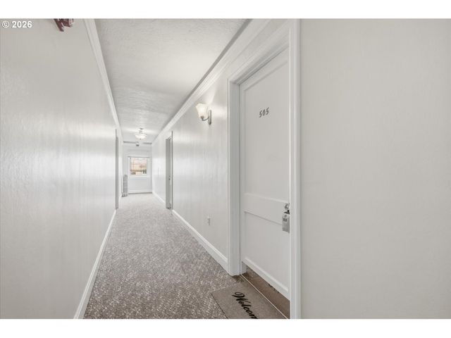 709 Sw 16TH Ave 505, Portland, OR 97205