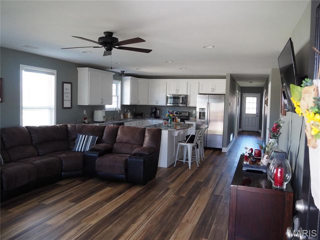 126 S Main Street, Gerald, MO 63037