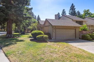 6401 El Porto Ln, Citrus Heights, CA 95621