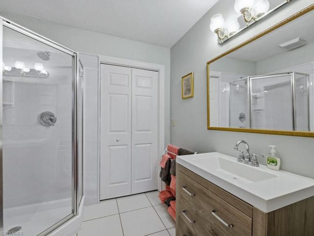 6840 Sable Ridge LN, Naples, FL 34109