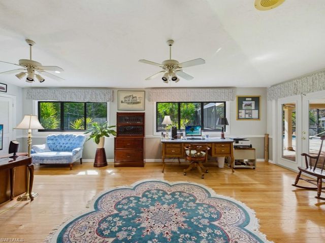 6840 Sable Ridge LN, Naples, FL 34109