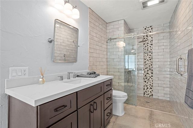 148 N Avenida Palmera, Anaheim, CA 92807