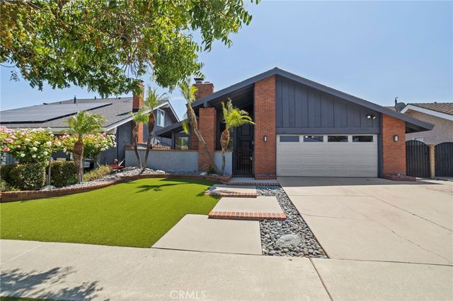 148 N Avenida Palmera, Anaheim, CA 92807