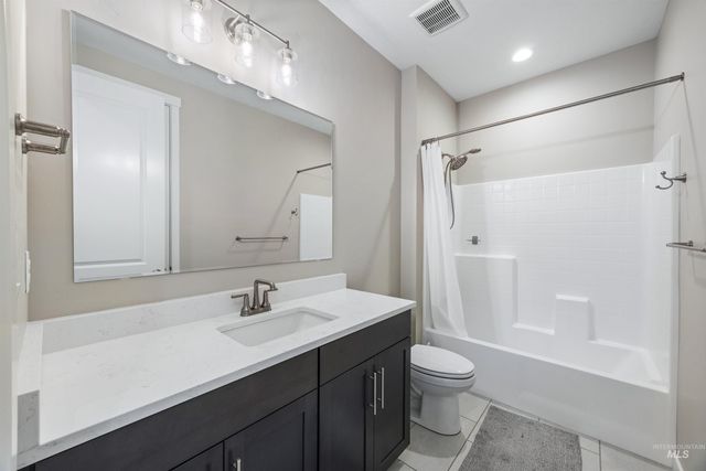 1407 Stirling Meadow, Middleton, ID 83644
