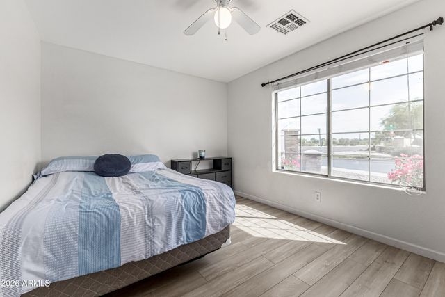 8308 W BERRIDGE Lane, Glendale, AZ 85305