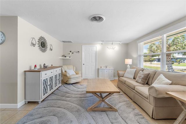 3319 SHAMROCK DRIVE, Venice, FL 34293
