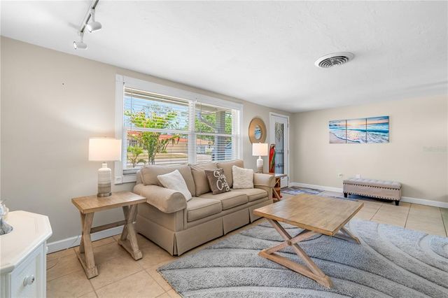 3319 SHAMROCK DRIVE, Venice, FL 34293