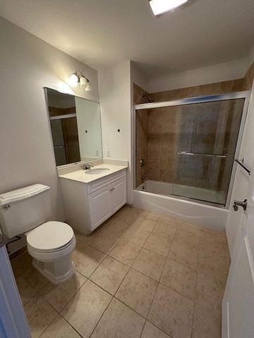 629 Hammond E201, Brookline, MA 02467