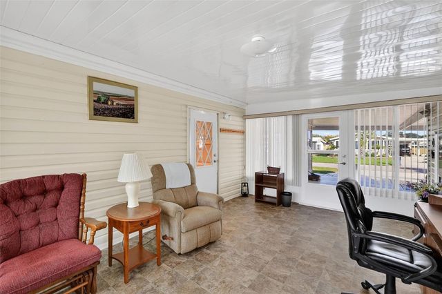 3117 MANATEE ROAD, Tavares, FL 32778