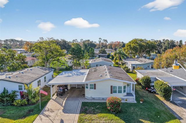 3117 MANATEE ROAD, Tavares, FL 32778