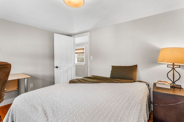 191 Randolph 2, Abington, MA 02351