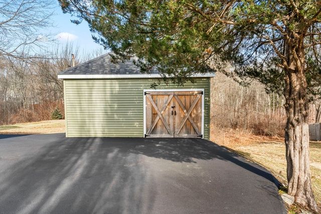 191 Randolph 2, Abington, MA 02351