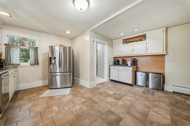 410 Superior Street, Chippewa Falls, WI 54729