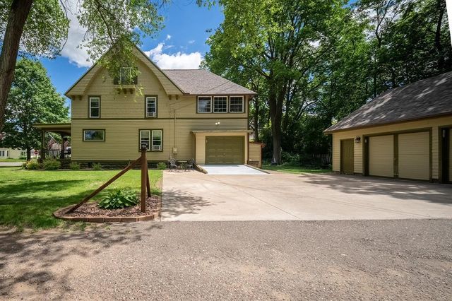 410 Superior Street, Chippewa Falls, WI 54729