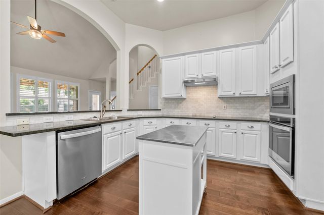19410 Water Point Trail, Kingwood, TX 77346